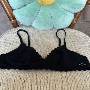 Aerie ✨ Real Me Black Scalloped Bra Sz 36A